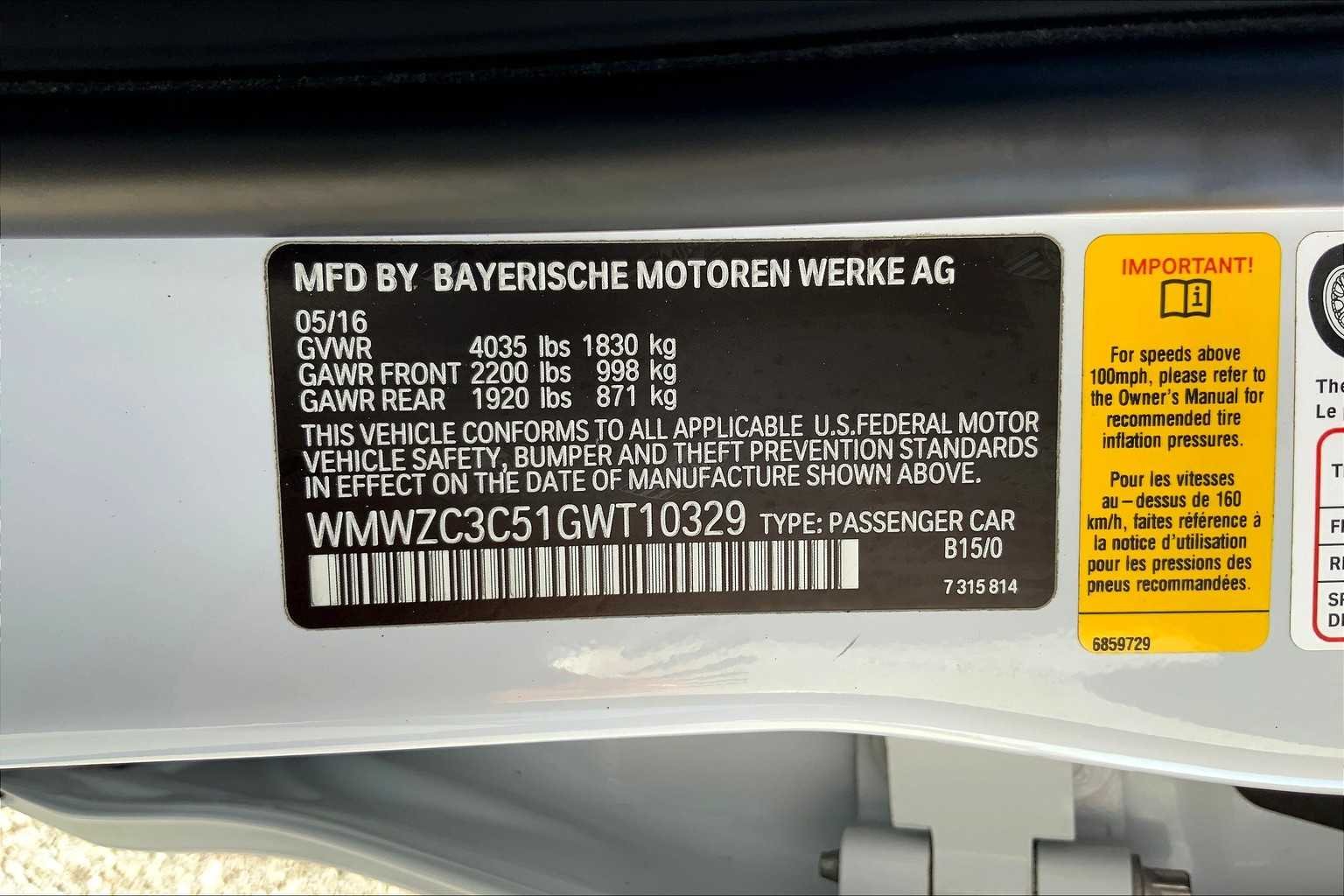 Used 2016 Light White MINI S image 33