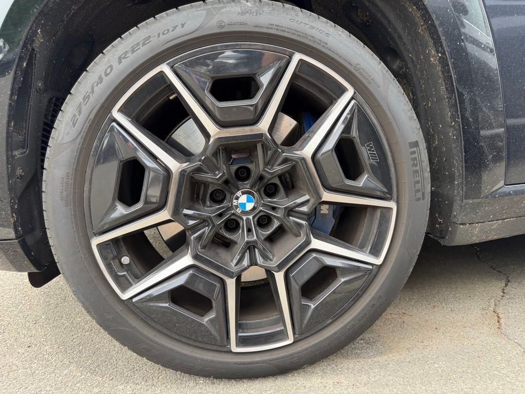 Certified Used 2023 Carbon Black Metallic BMW Base image 6