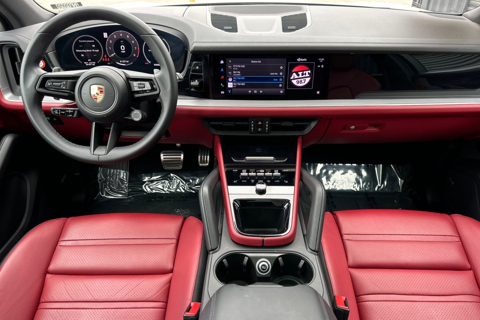 Certified Used 2024 Chalk Porsche S image 6