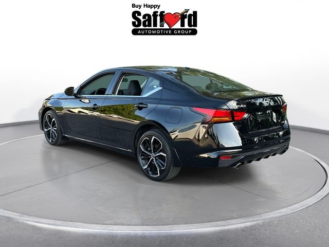 Used 2024 Black Nissan 2.5 SR image 9