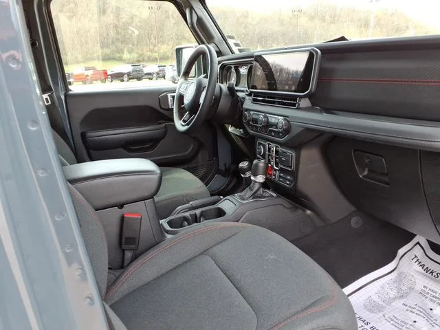 Used 2025 Gray Jeep Rubicon image 23