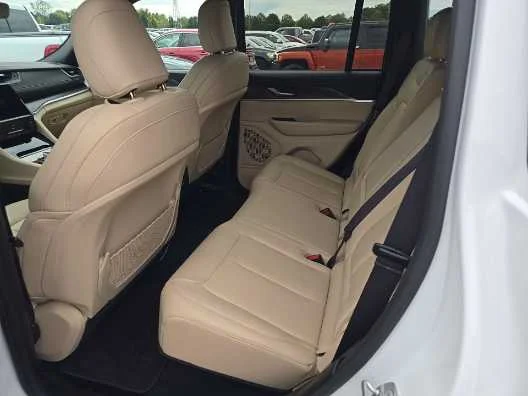 Used 2025 Bright White Clearcoat Jeep Limited image 9