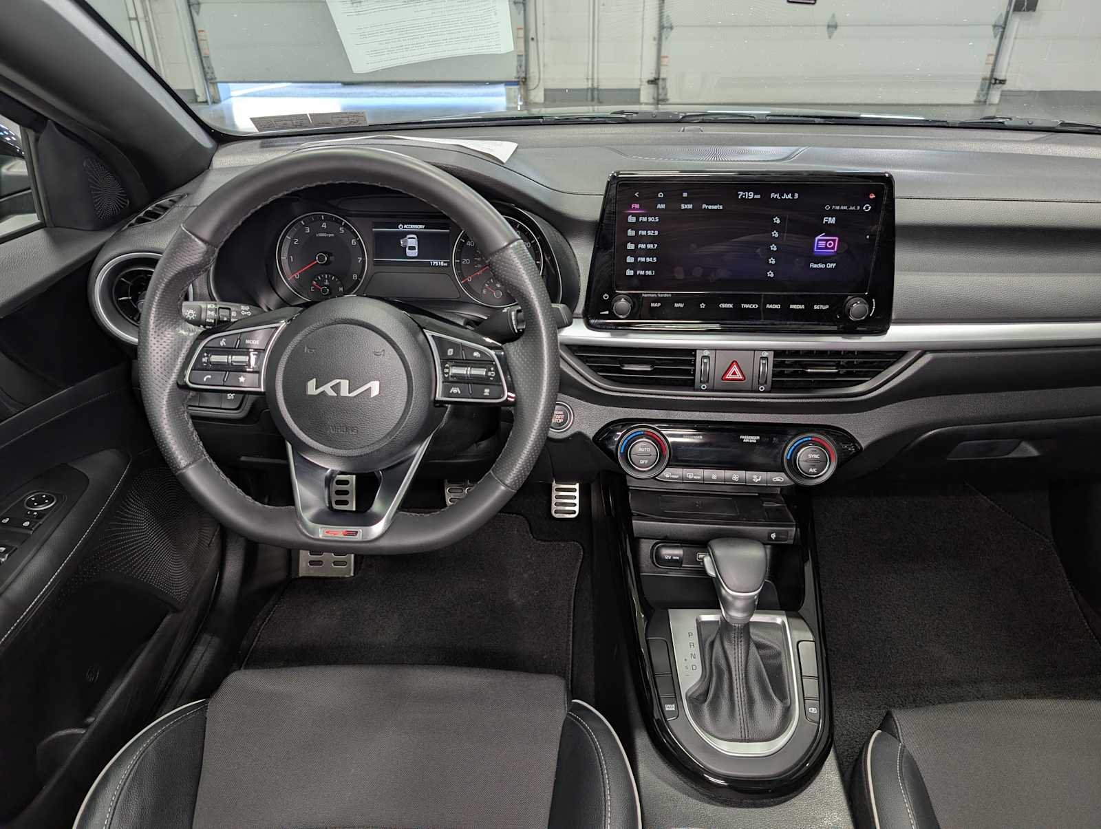 Certified Used 2024 Gravity Gray Kia GT-Line image 18
