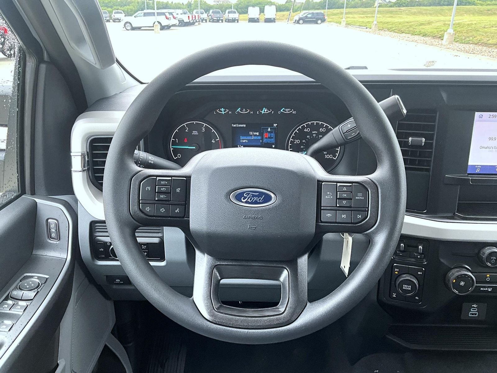 New 2026 Oxford White Ford XLT image 10