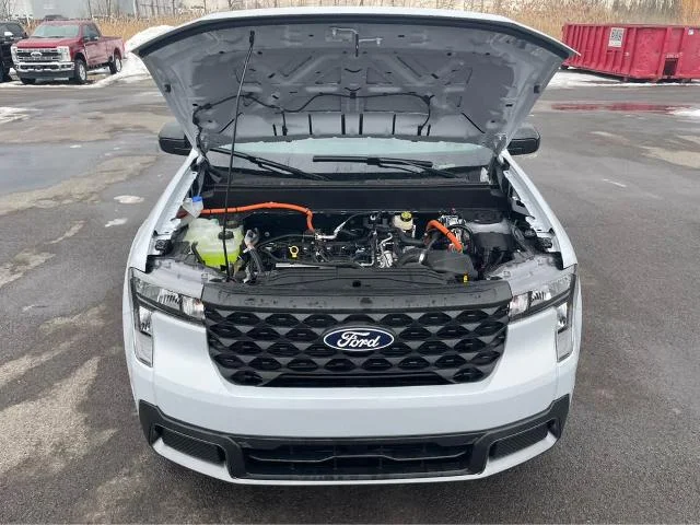 New 2026 Space White Metallic Ford XLT image 66