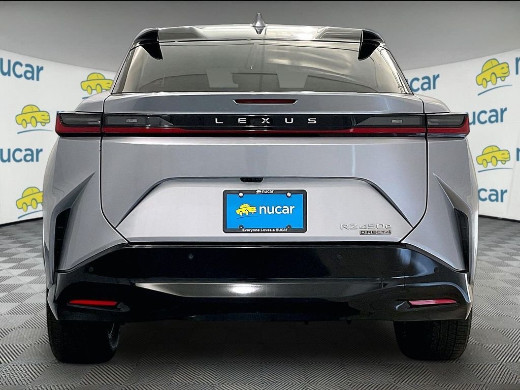 Used 2024 Iridium Lexus 450e Premium image 5