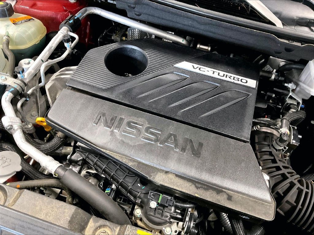 Used 2023 Red Nissan SL image 36