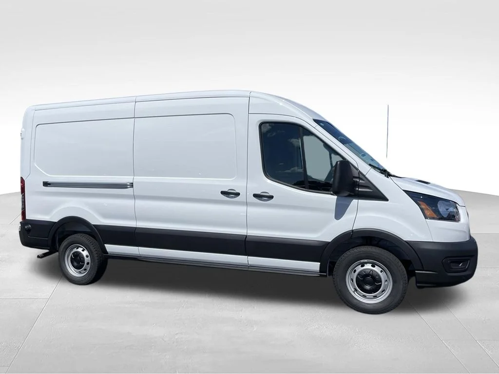New 2026 Oxford White Ford Cargo Van image 2