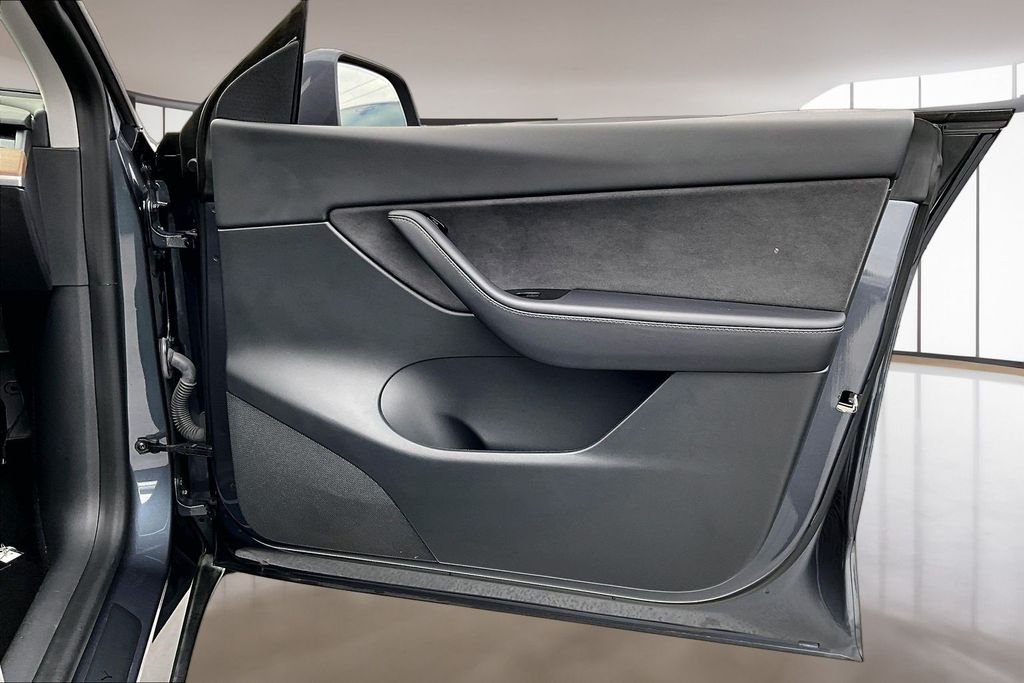 Used 2021 Gray Tesla Long Range image 25