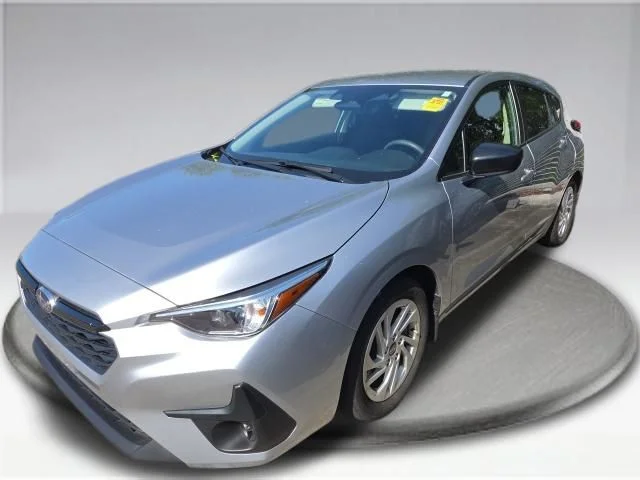 Used 2024 Silver Subaru Base image 12