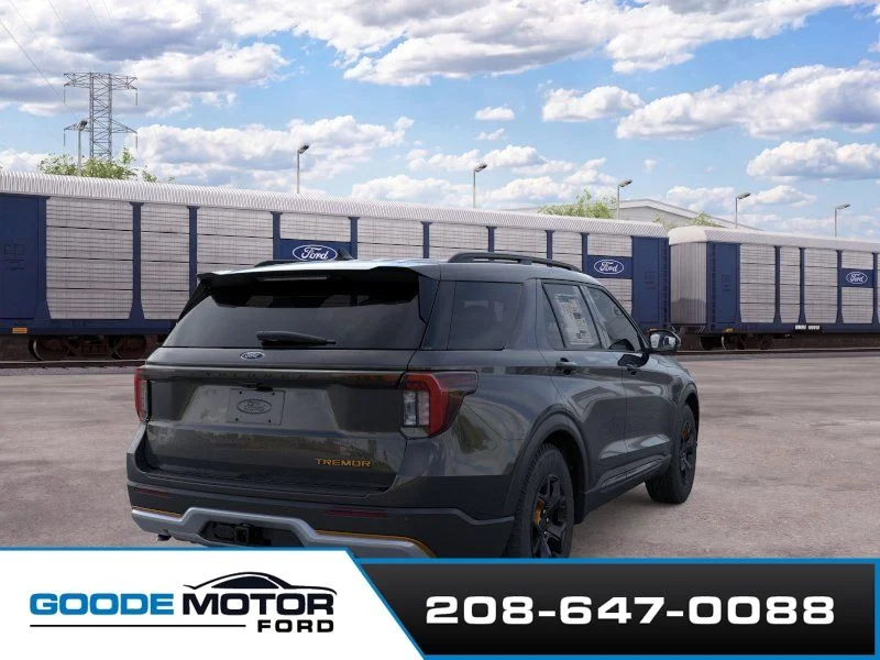 New 2026 Agate Black Metallic Ford Tremor® image 8
