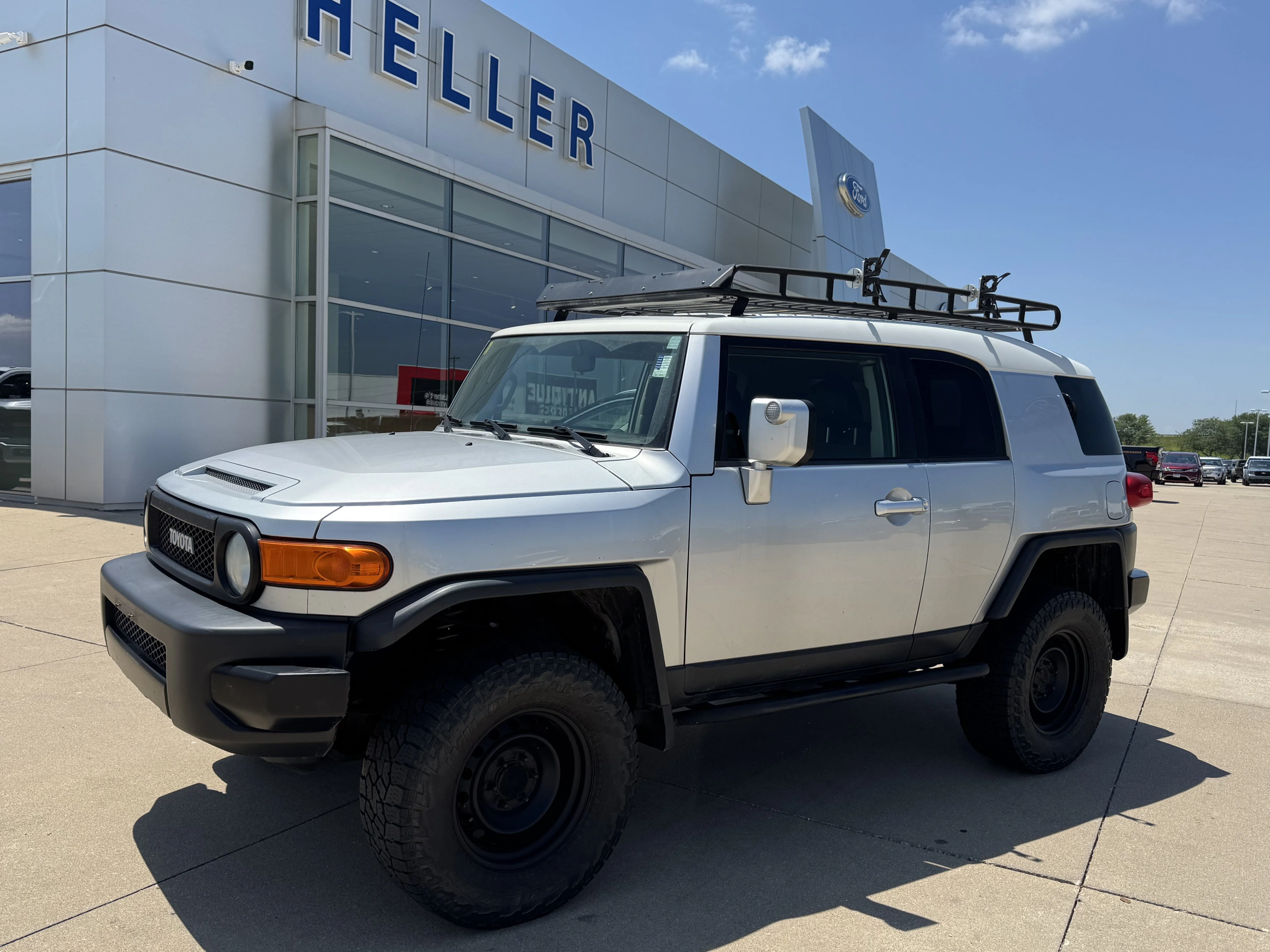 Used 2007 Silver Toyota Base image 3