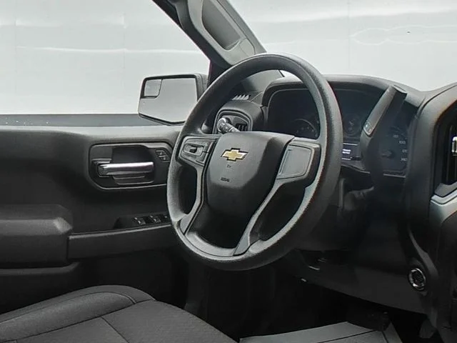 Used 2024 White Chevrolet Custom image 35