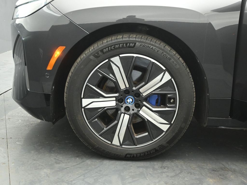 2023 BMW IX - Image 36