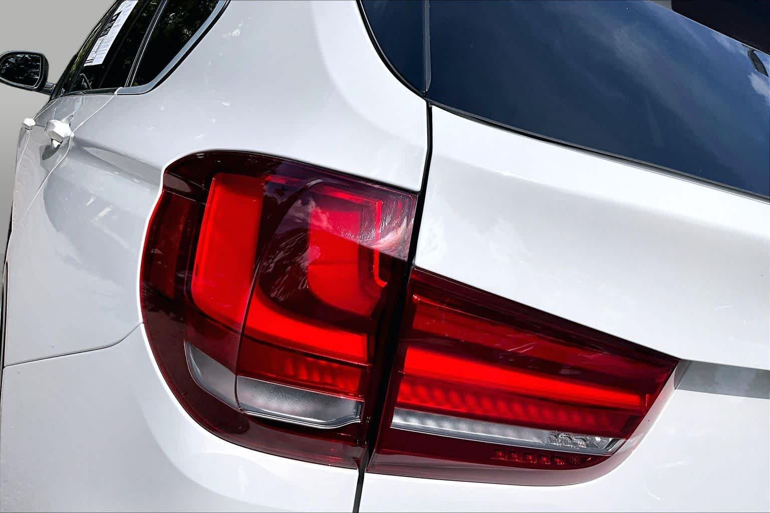 Used 2016 Alpine White BMW xDrive35i image 29