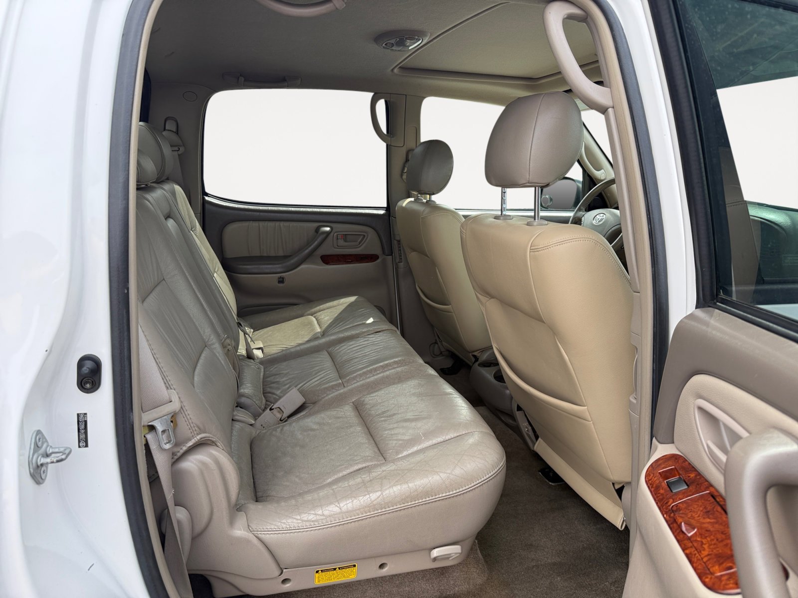 Used 2006 Natural White Toyota Limited image 18