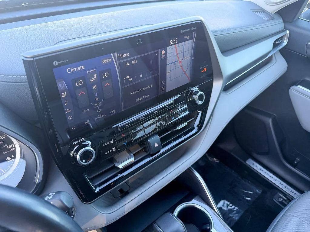 2022 Toyota Highlander Limited - Photo 20