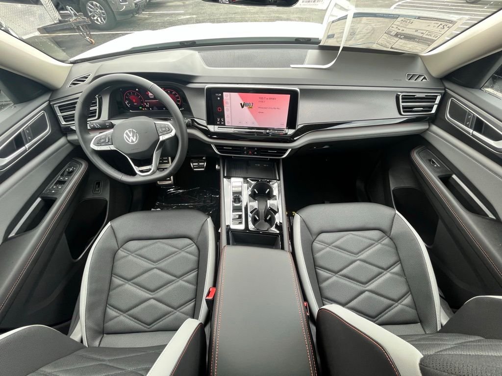 New 2026 White/off-white Volkswagen 2.0T Peak Edition image 13