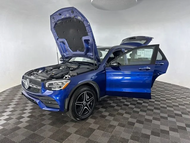 Used 2020 Blue Mercedes-Benz GLC 300 image 10