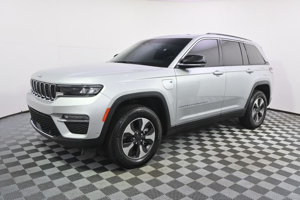 Used 2024 Jeep Grand Cherokee 4xe with VIN 1C4RJYB61RC136833 for sale in St. Louis Park, Minnesota