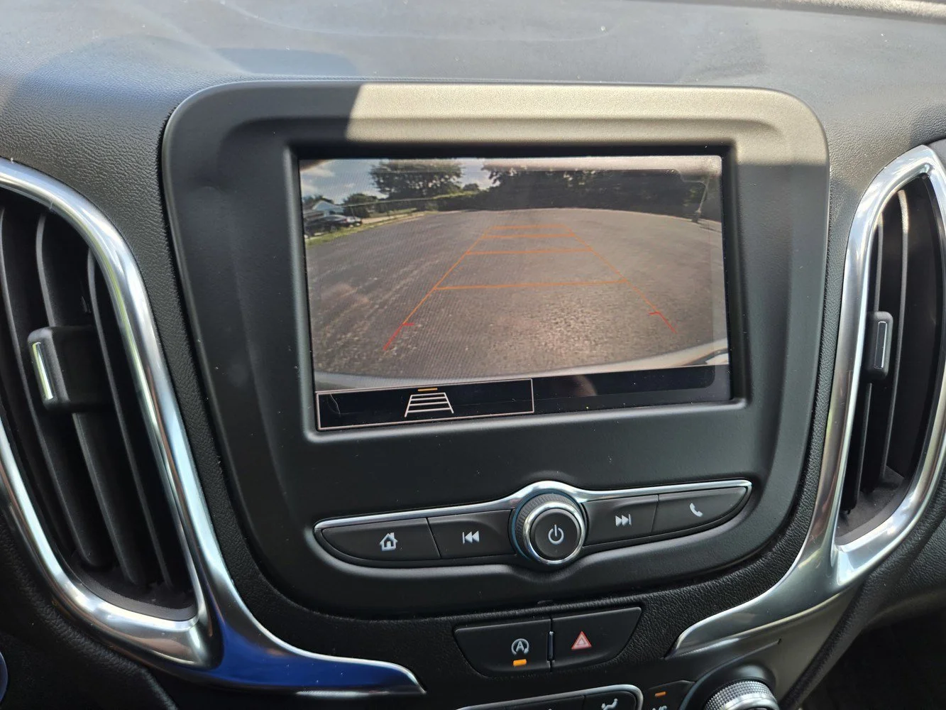 2024 Chevrolet Equinox LT - Photo 9
