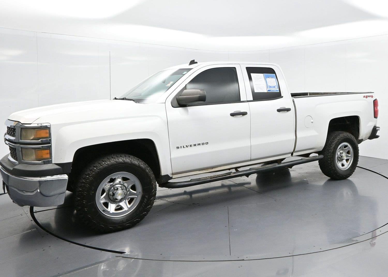 Used 2014 Summit White Chevrolet Work Truck image 4