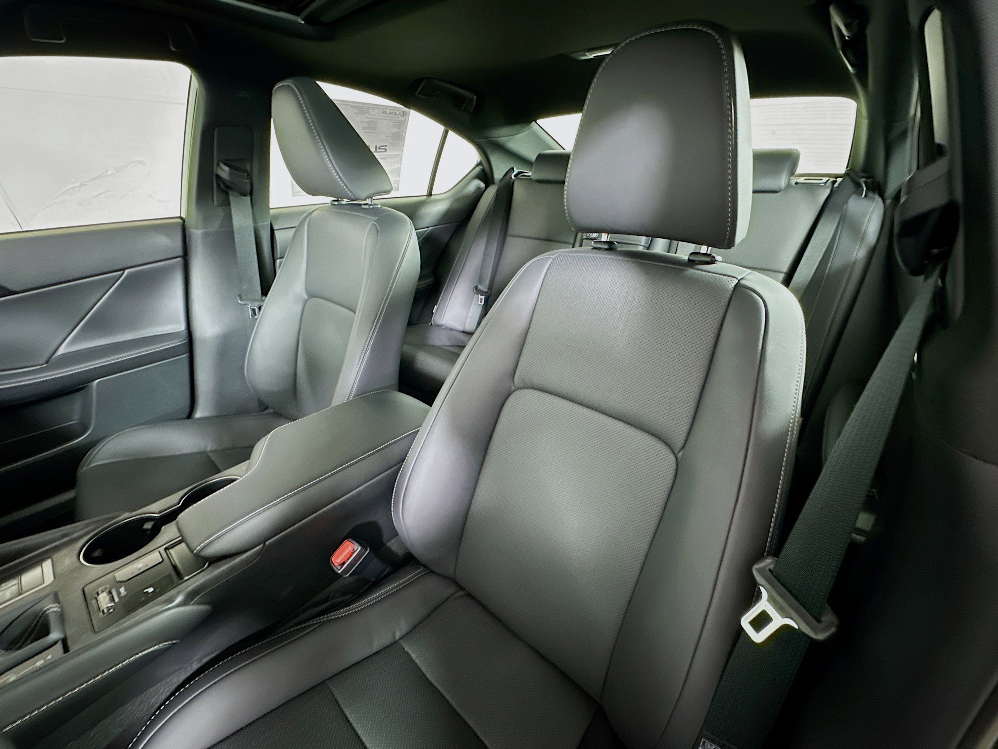 2026 Lexus IS 350 F SPORT DESIGN - Photo 20