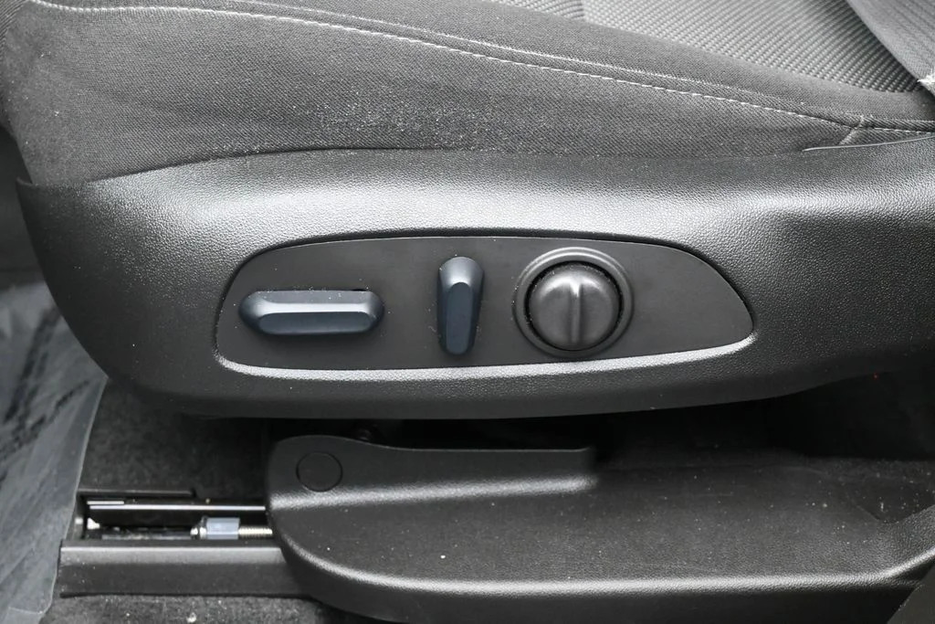 Used 2023 Sterling Gray Metallic Chevrolet LT image 11