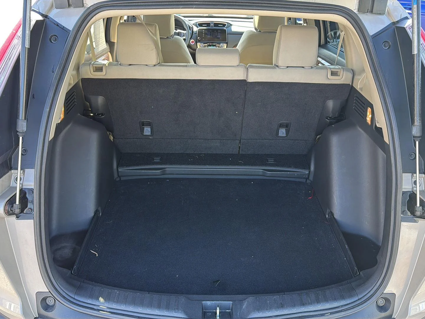 Used 2018 Sandstorm Metallic Honda EX image 22