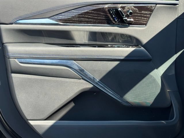 2026 Cadillac Escalade IQ Luxury - Photo 16
