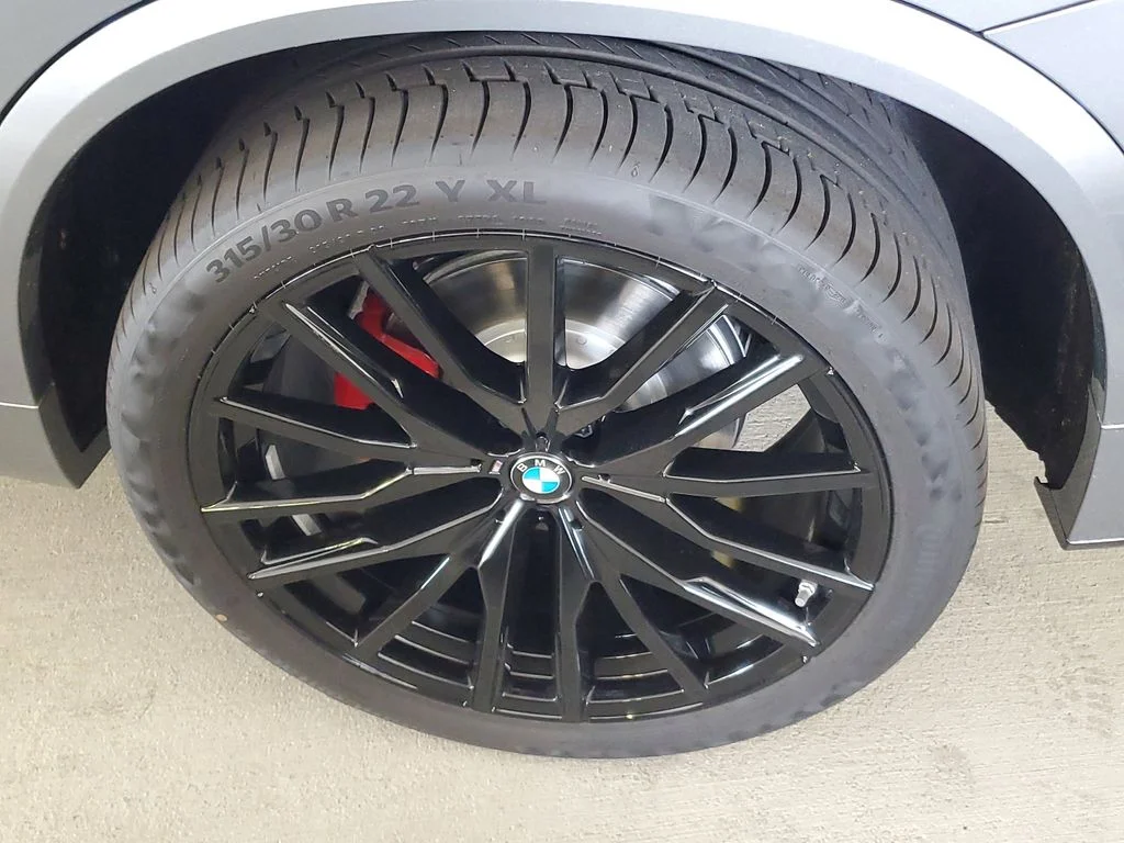 New 2026 Gray BMW sDrive40i image 5