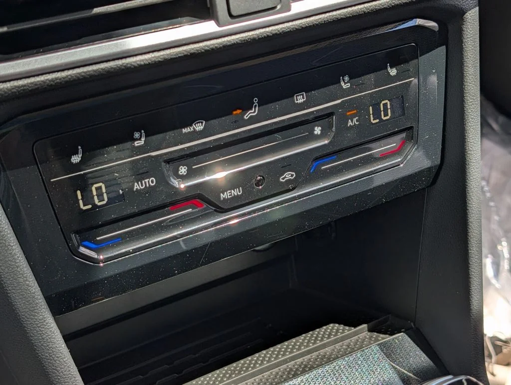 New 2026 Gray Volkswagen 1.5T SEL image 23