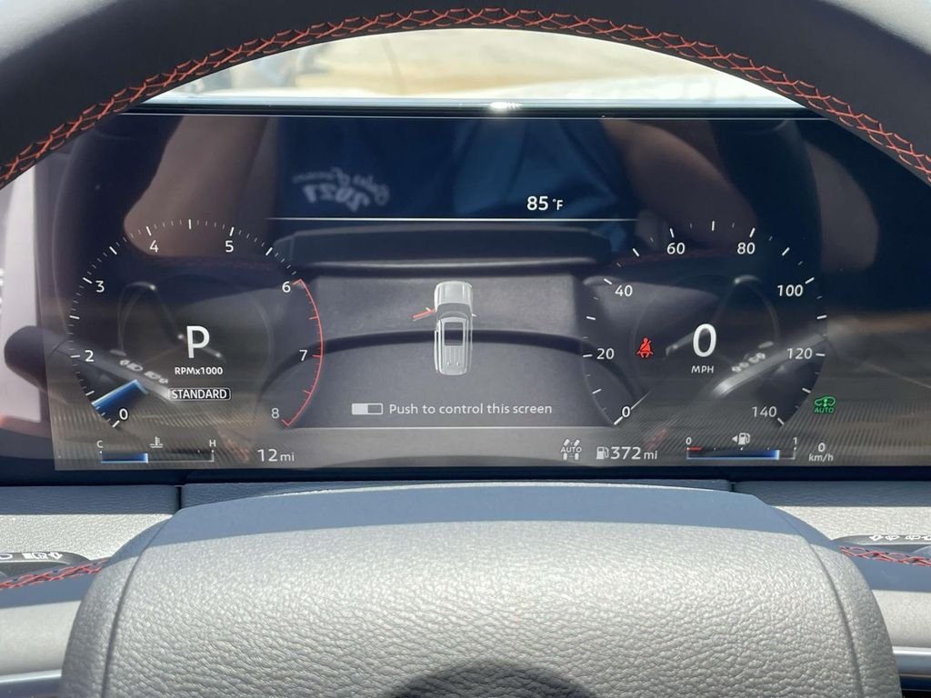 2025 Nissan Armada PRO-4X - Photo 23
