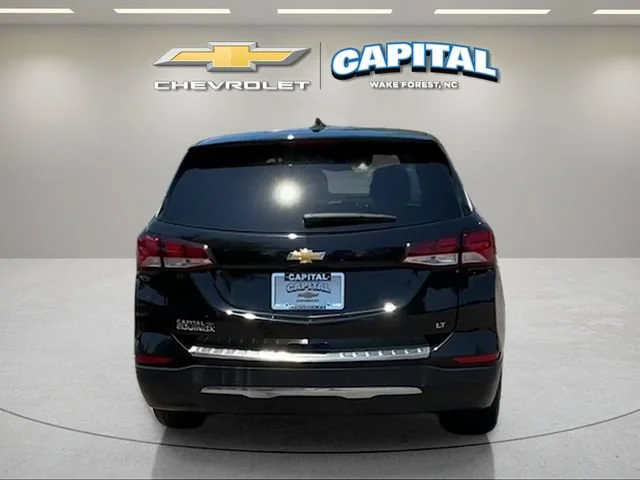 Used 2022 Mosaic Black Metallic Chevrolet LT image 4