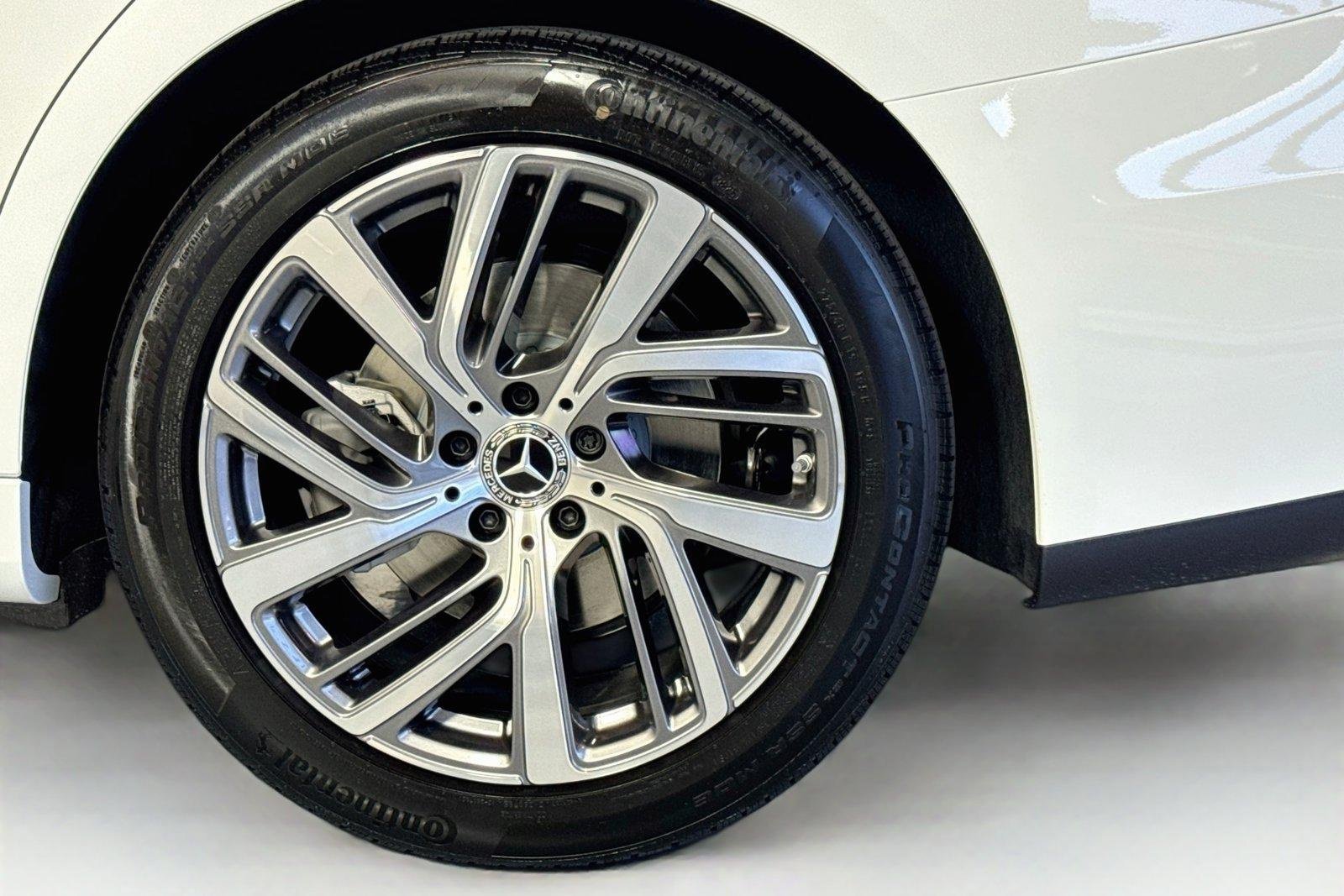 New 2026 Polar White Mercedes-Benz E 350 image 28