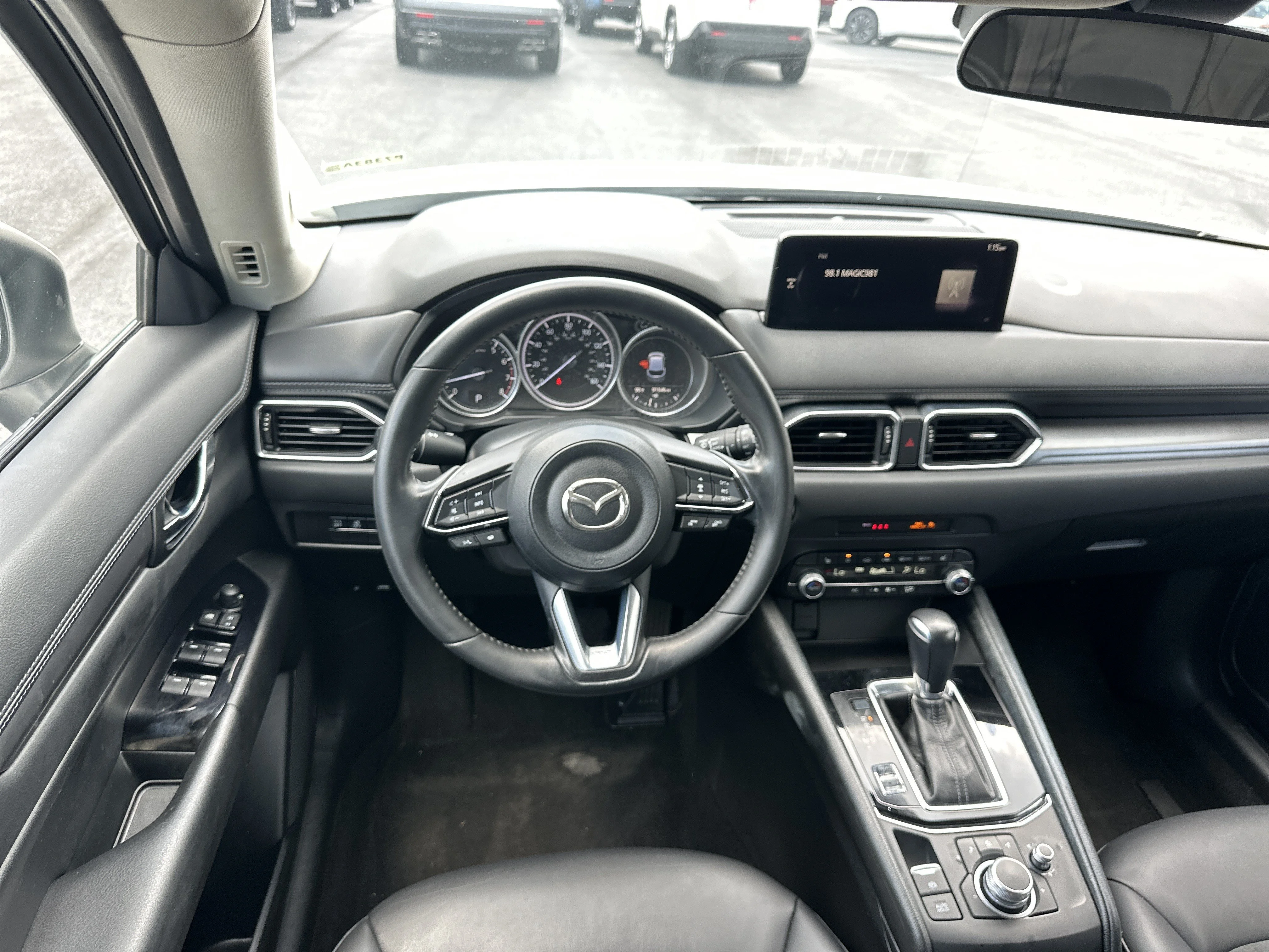 Used 2021 Snowflake White Pearl Mica Mazda Touring image 22
