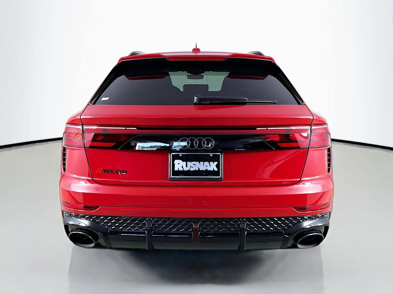 New 2025 Red Audi 4.0T image 6