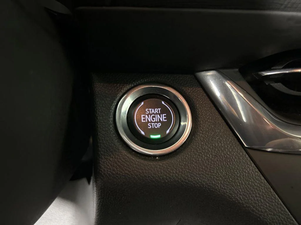 Used 2024 Copper Buick Preferred image 23