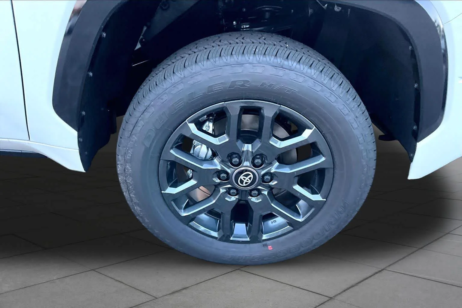 New 2026 Wind Chill Pearl Toyota Platinum image 12
