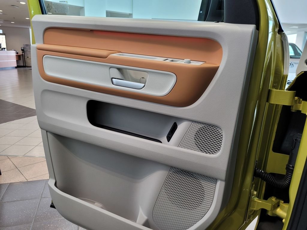 2025 Volkswagen ID. Buzz 1st Edition - Photo 24