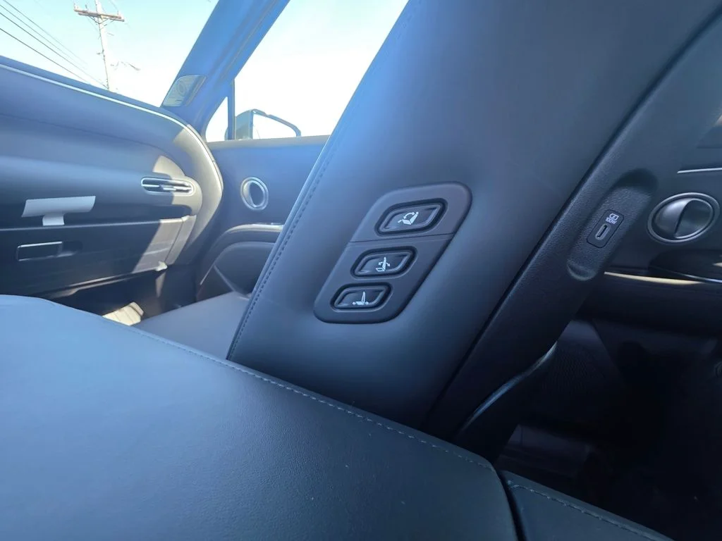 New 2026 Titan Charcoal Pearl Hyundai Calligraphy image 20