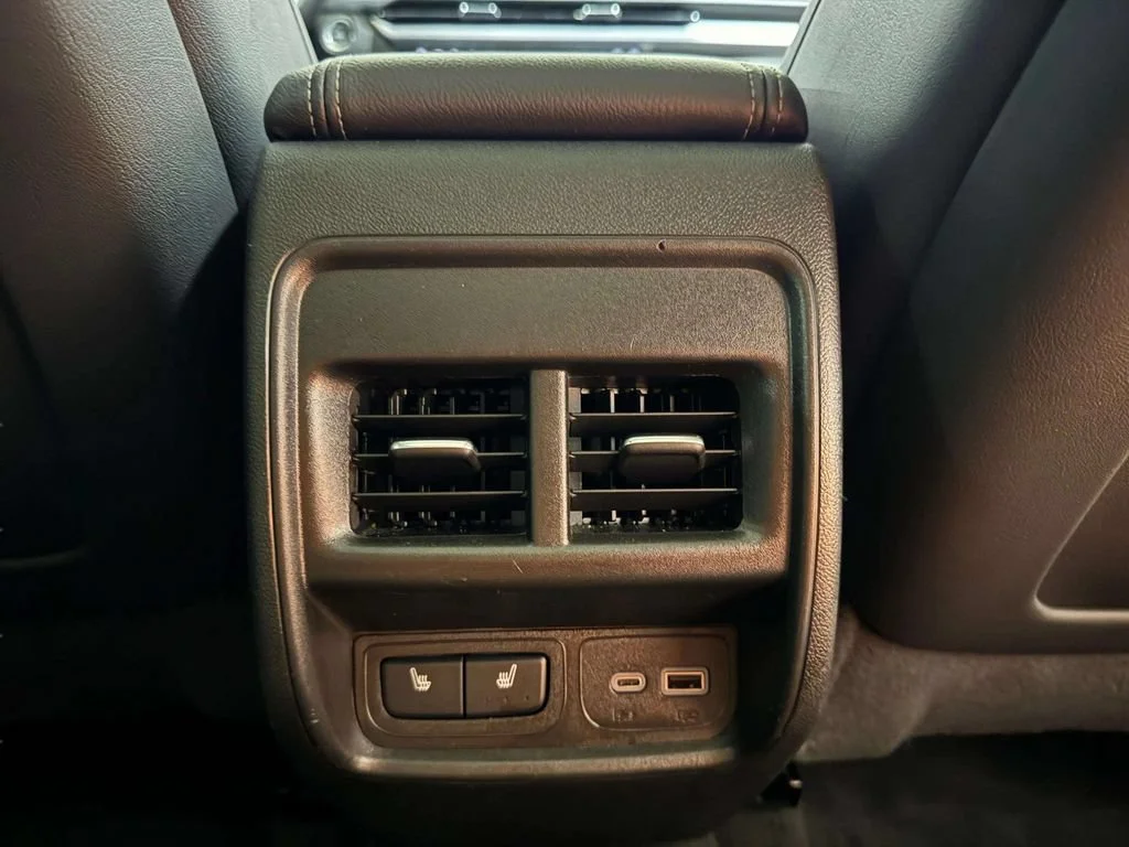 Used 2025 Stellar Black Metallic Cadillac Premium Luxury image 19