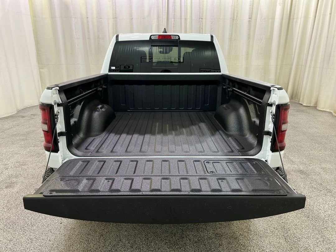 2026 RAM 1500 Rebel - Photo 16