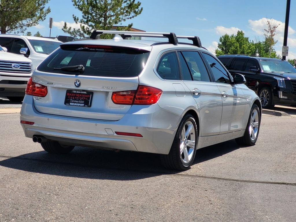Used 2015 Silver BMW 328i xDrive image 4
