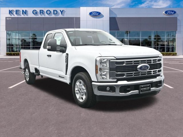 2026 Ford Super Duty XLT