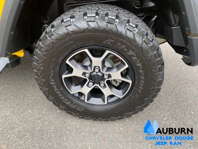 Used 2021 Yellow Jeep Unlimited Rubicon image 10