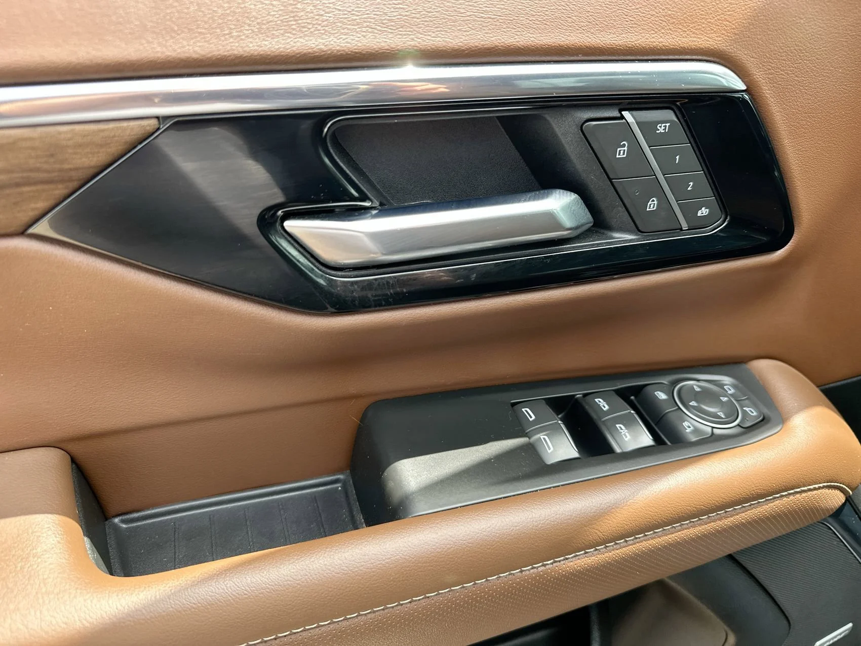 2025 Chevrolet Tahoe High Country - Photo 12