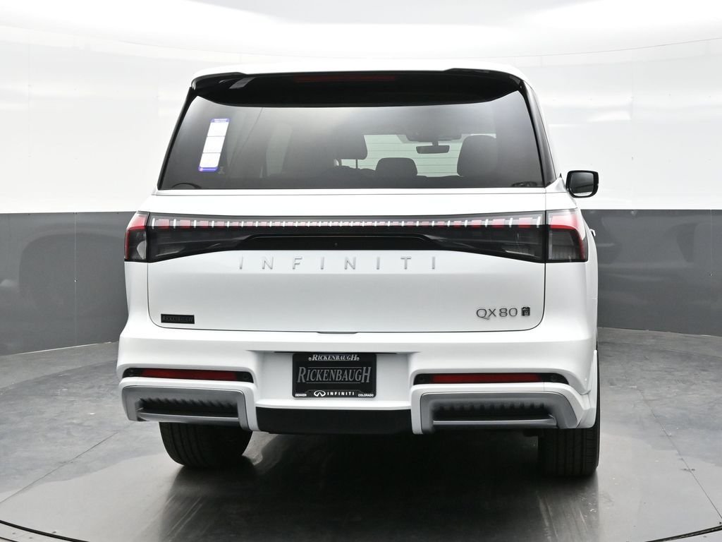 New 2026 RADIANT WHITE INFINITI Luxe 4WD image 6