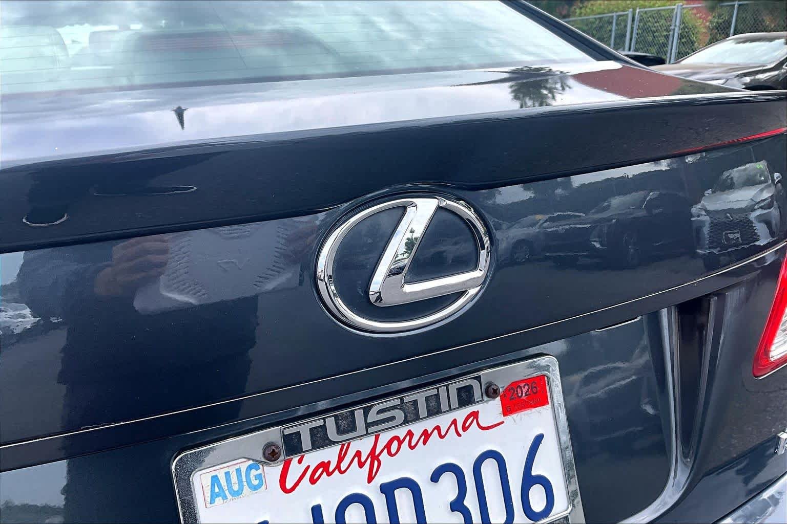 Used 2009 Smoky Granite Mica Lexus  image 30
