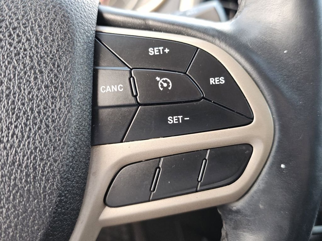 2017 Jeep Cherokee Latitude - Photo 12